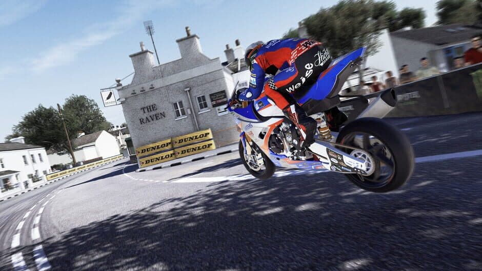 TT Isle of Man Ride on the Edge 2 screenshot 1
