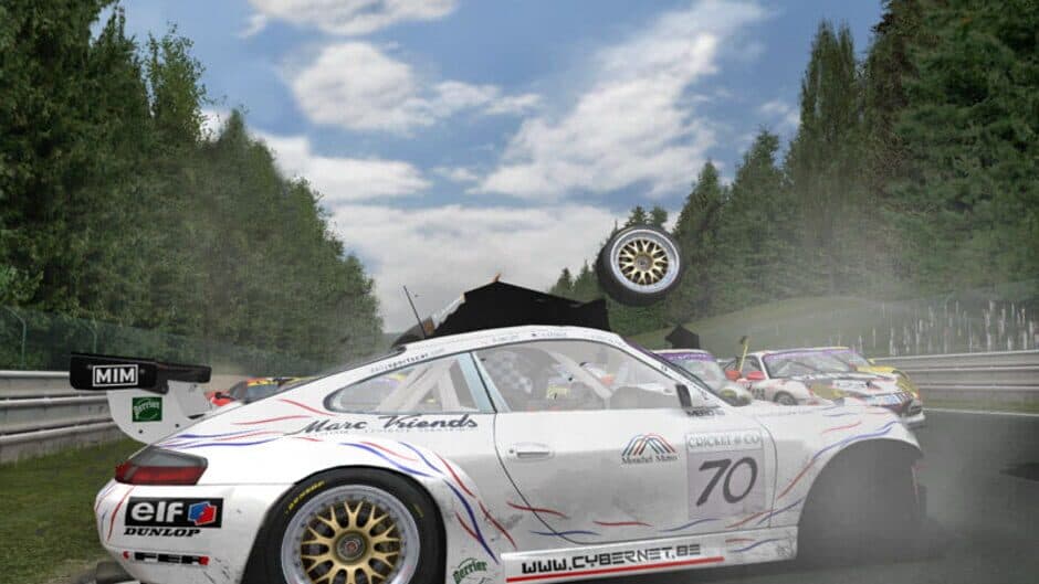 GTR 2 - FIA GT Racing Game screenshot 3