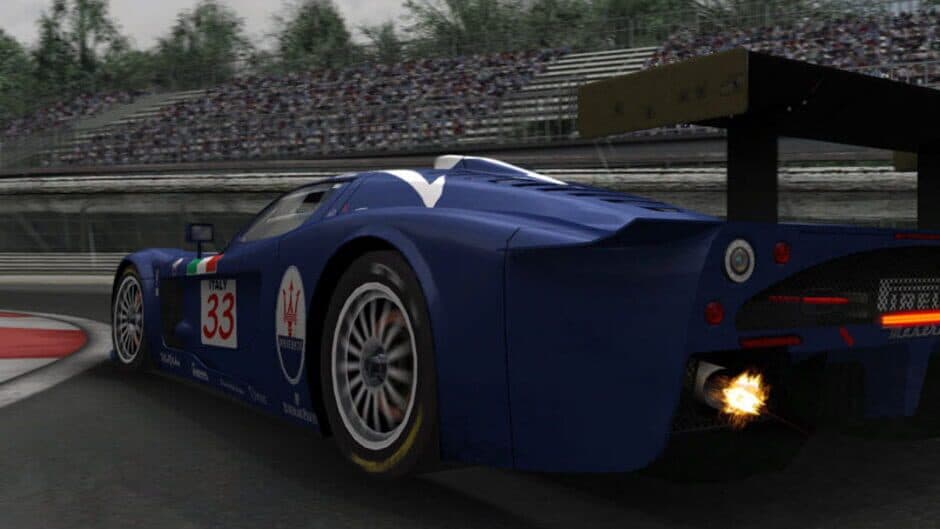 GTR 2 - FIA GT Racing Game screenshot 4
